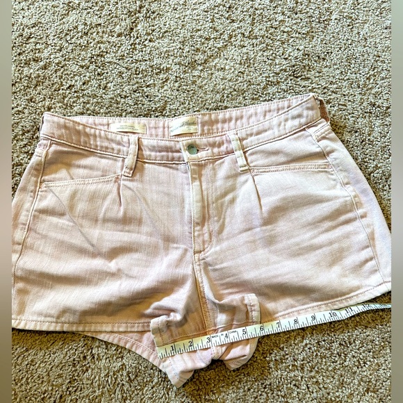 Universal Thread High Rise shortie - Picture 3 of 7